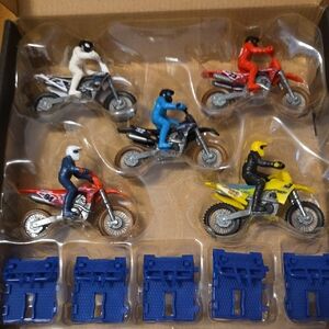 Motocross Bike Set with Riders - Red, Blue, Yellow